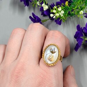 Gold Plated Floral Design Shell Inlay Vintages Statement Ring